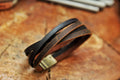 Bracciale avvolgente in pelle: stile boho unisex con chiusura magnetica