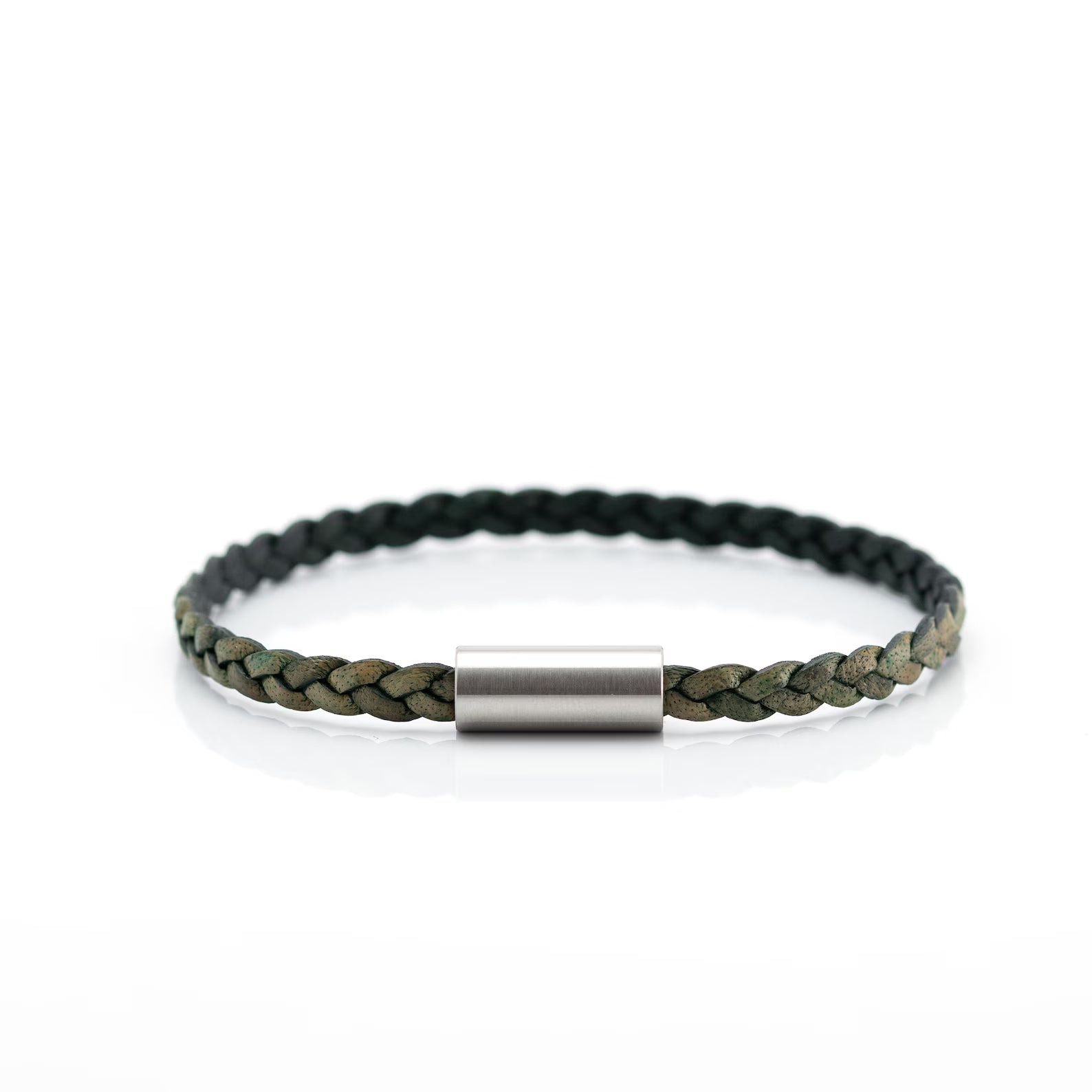 Bracciale sottile in pelle intrecciata, chiusura magnetica in acciaio inossidabile spazzolato