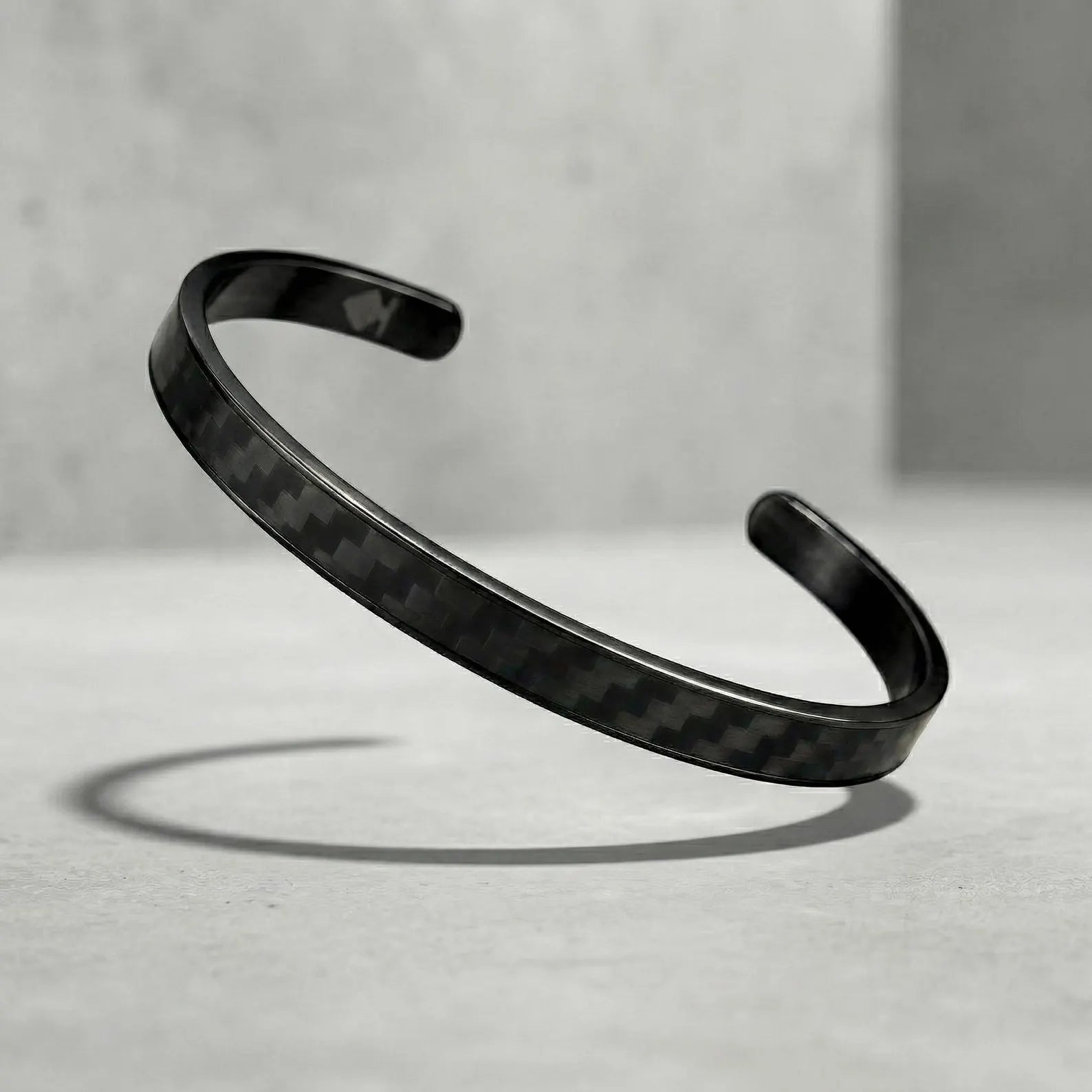 Bracciale Carbonio Uomo – Acciaio Inossidabile DLC Fatto a Mano