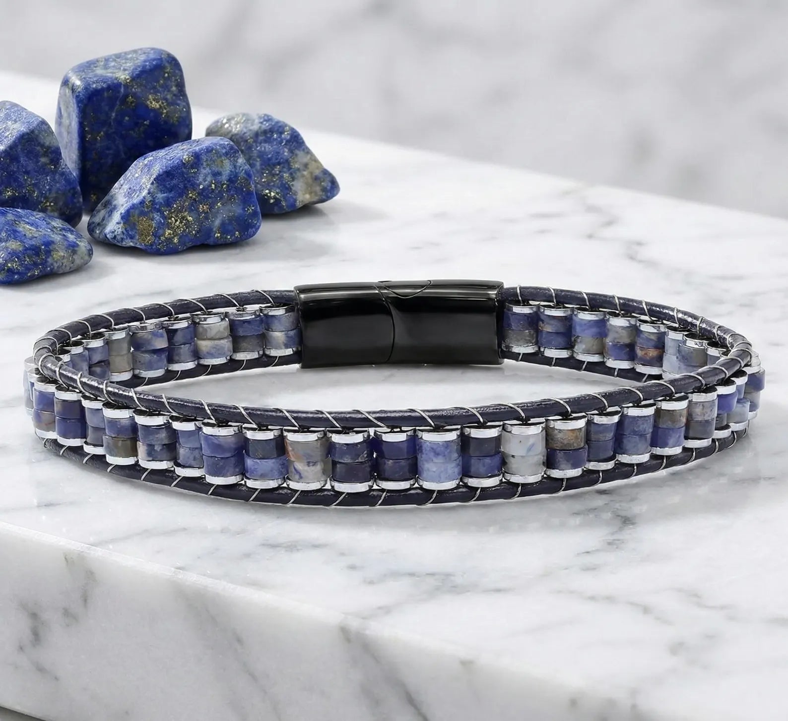 Bracciale in lapislazzuli fatto a mano – Perle di gemma blu naturale con vera pelle e chiusura magnetica in acciaio inossidabile